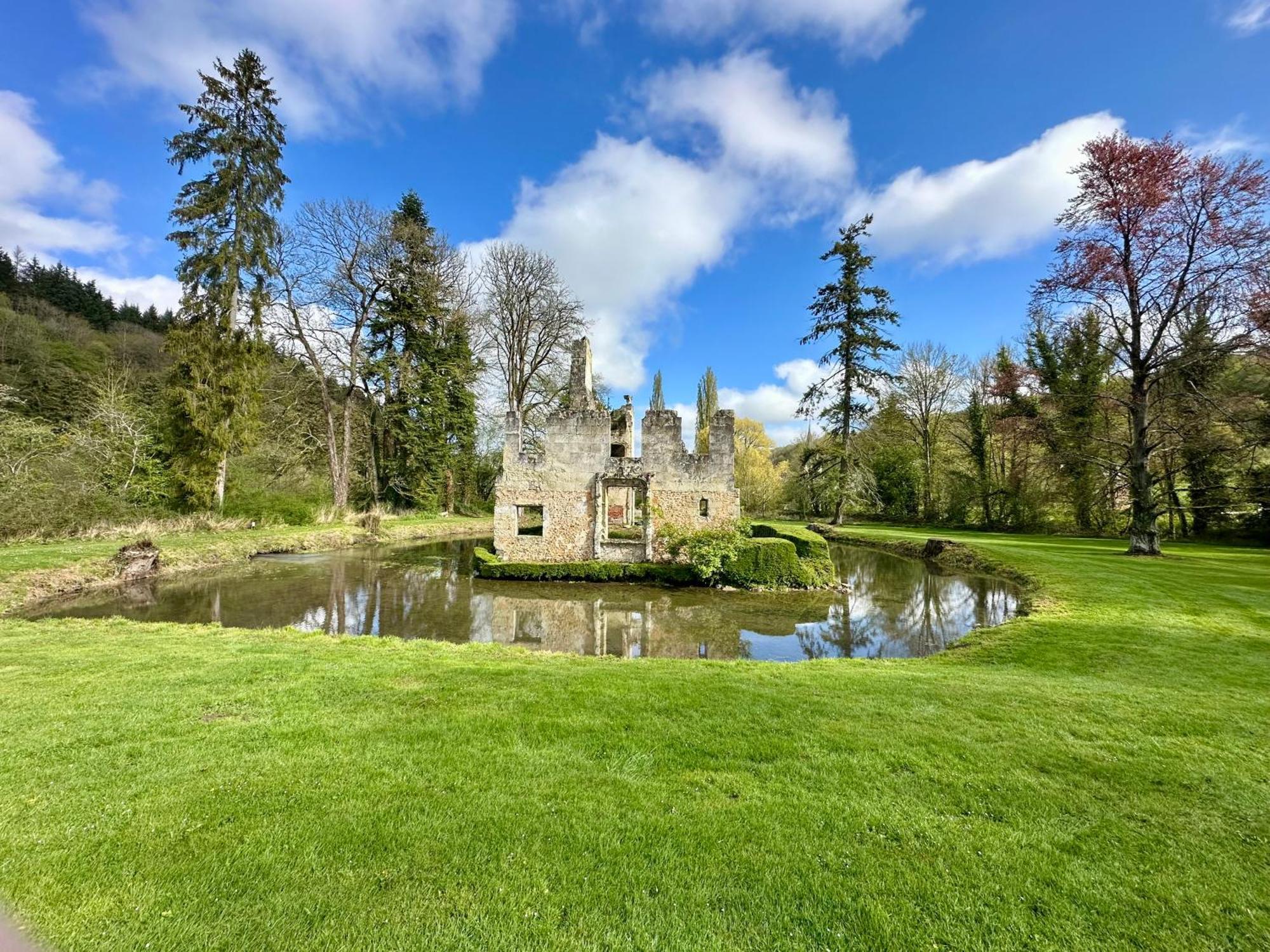 Domaine De La Cressonniere Bed & Breakfast Saint-Martin-de-Bienfaite-la-Cressonniere Dış mekan fotoğraf